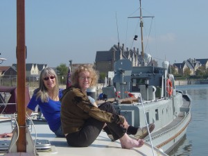 Jo and Sue on Clinton at Chatham
